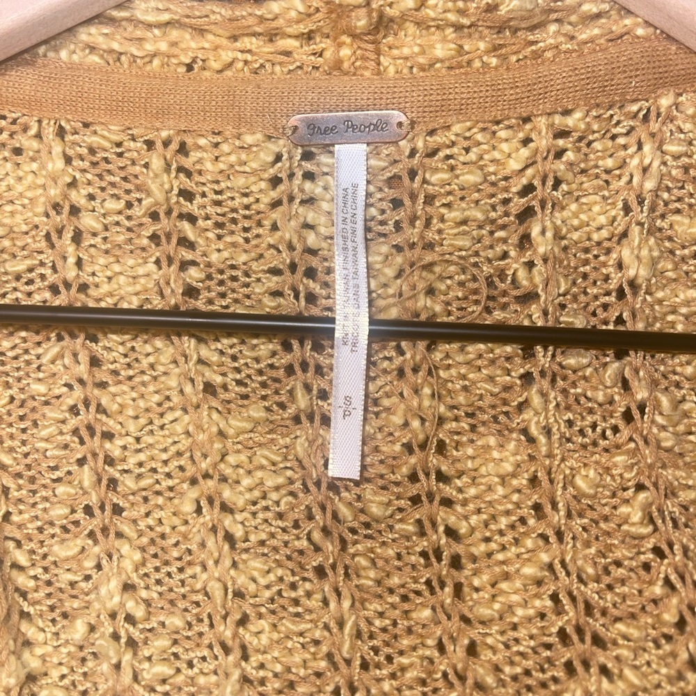 Free People Women's Cardigan Sweater - Picture 5 of 6
